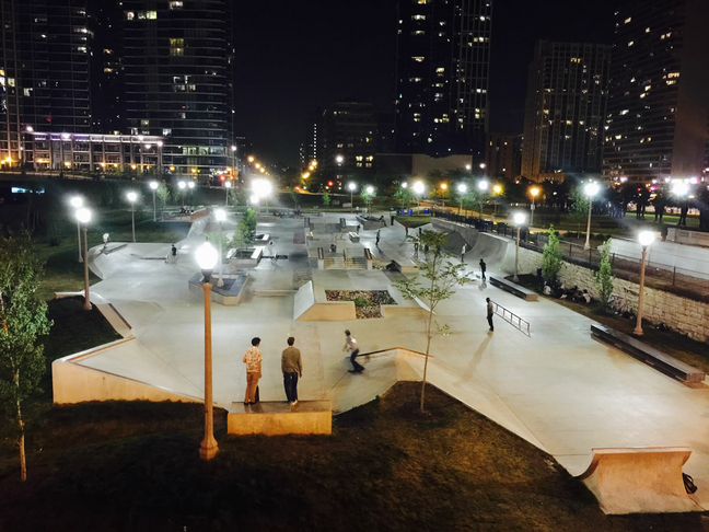 Ein Skatepark mitten in der Stadt